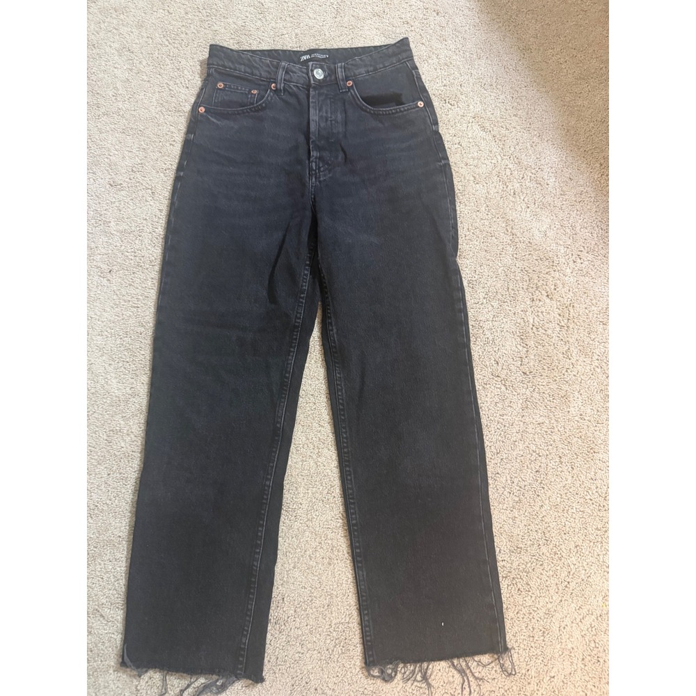 Zara Womens‎ High Waisted Straight Leg Jeans Faded Black Raw Hem Size 4 Button